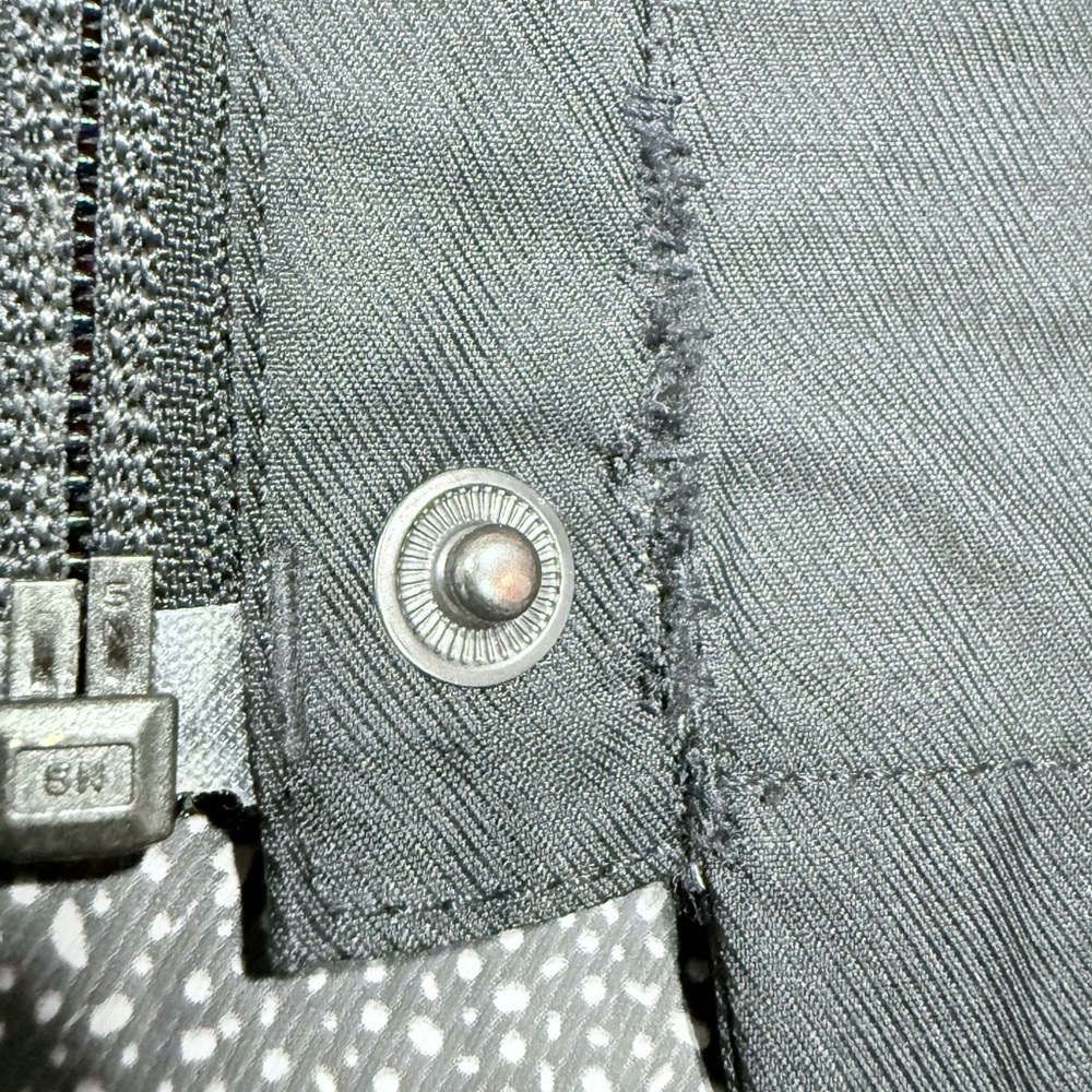 THE NORTH FACE LYNWOOD PARKA, black, medium - Picture 8 of 15